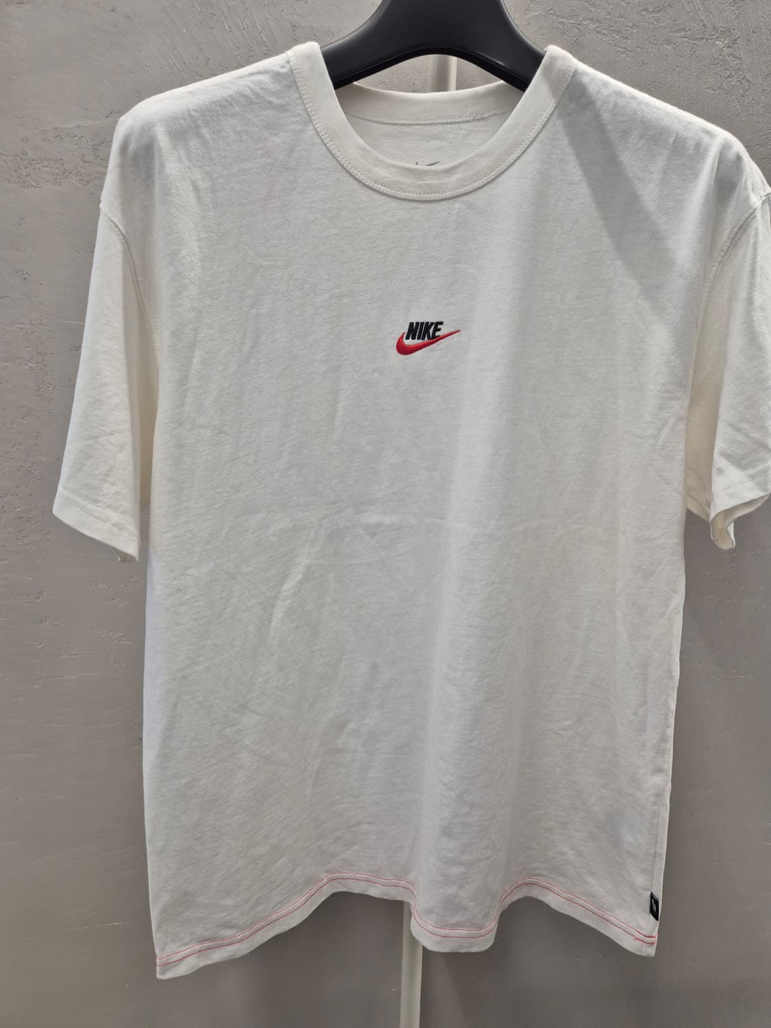 나이키 흰색 반팔티 XL 상품이미지2