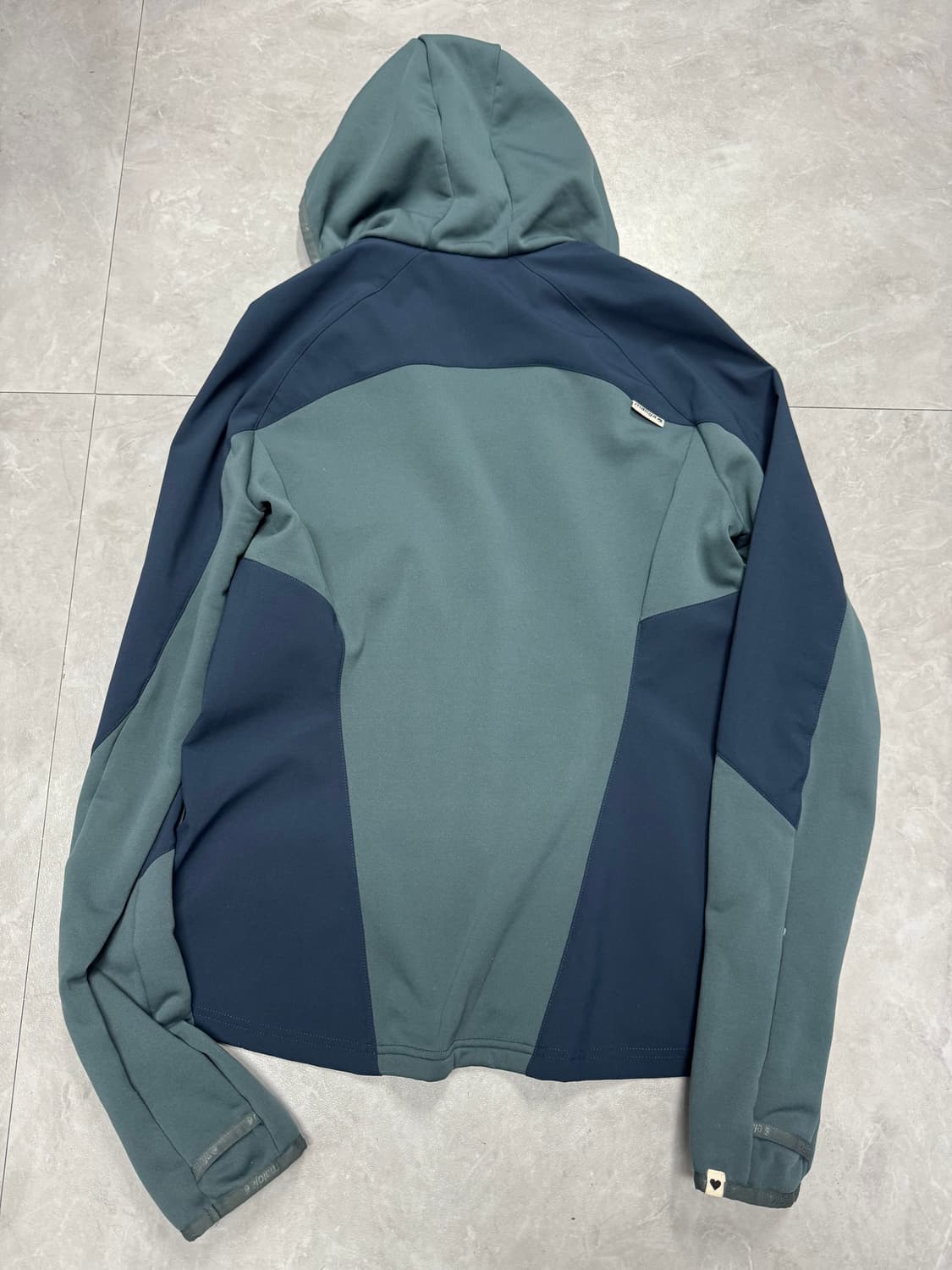 말로야 바람막이 상품이미지2