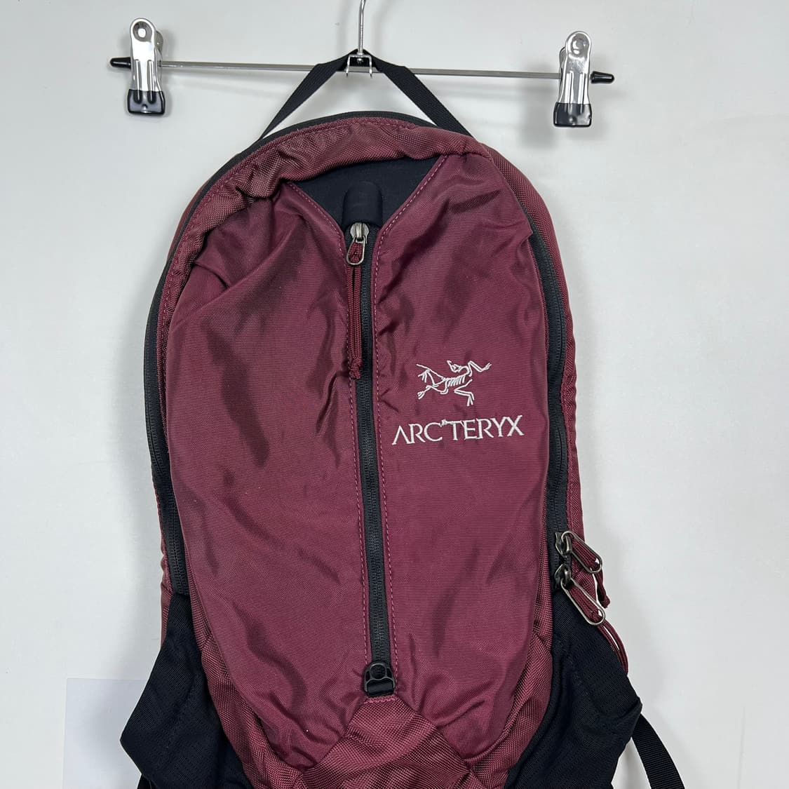 ARCTERYX 아크테릭스 fly 버건디 백팩 상품이미지2
