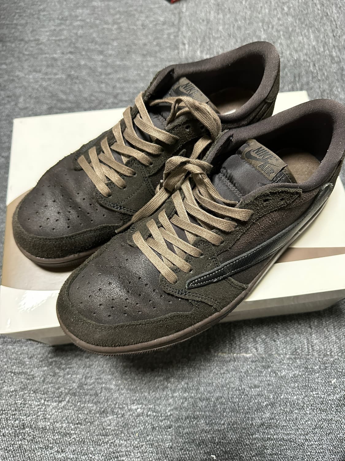 나이키 조던x스캇 벨벳 브라운 280 상품이미지1