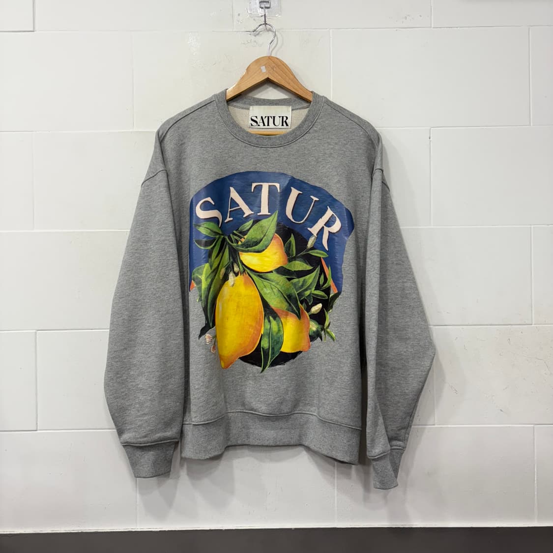 세터 카프리 시트론 드로잉 그래픽 스웻셔츠 상품이미지1