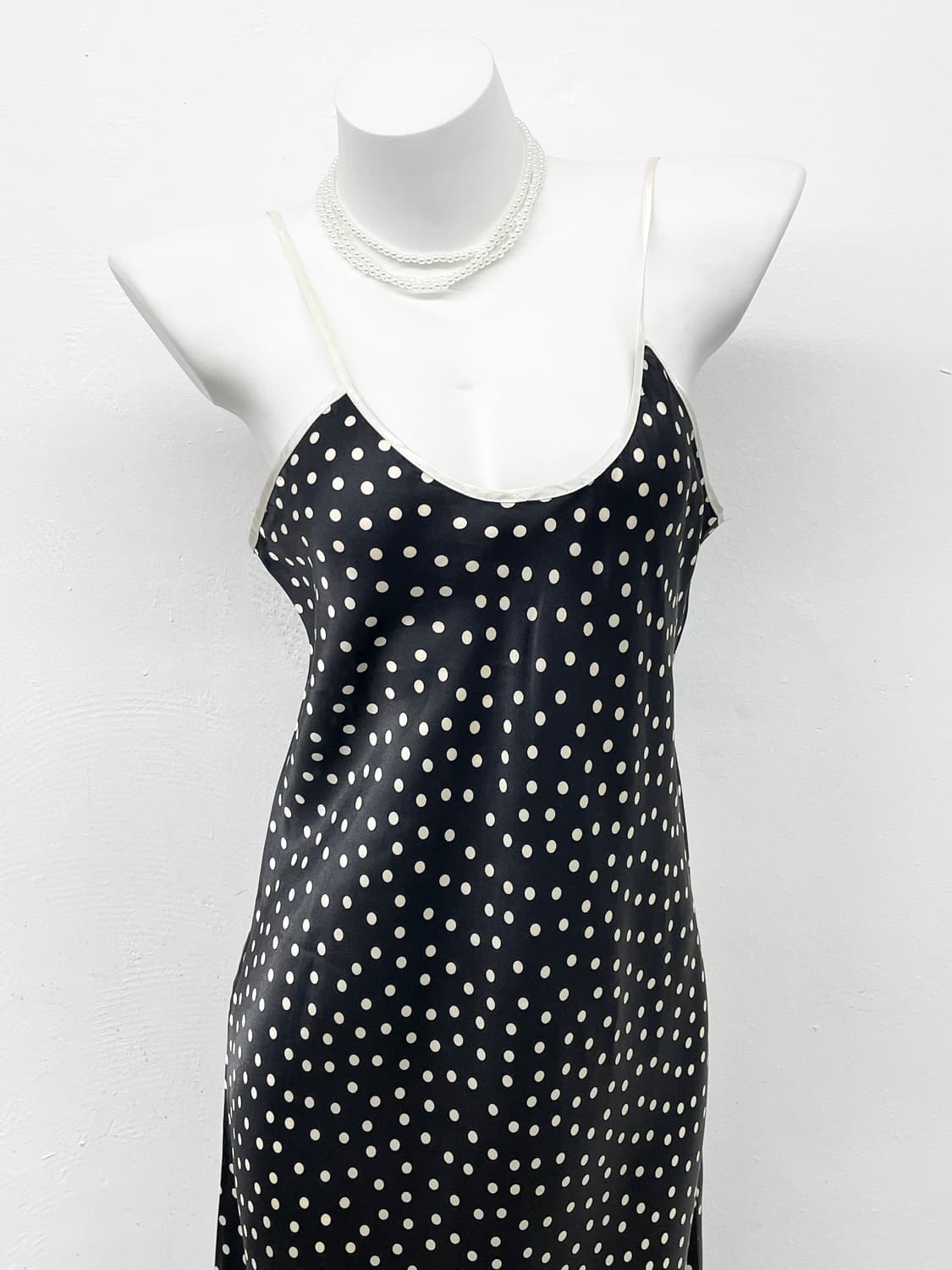 도트 새틴 맥시 슬립 상품이미지2