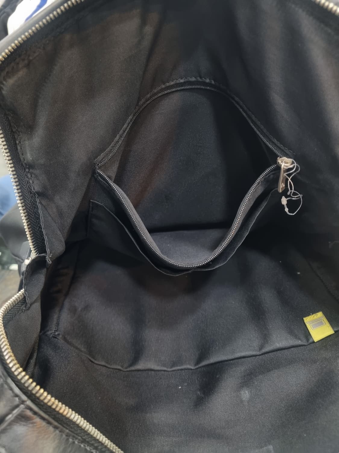 만다리나덕 블랙 백팩 상품이미지7