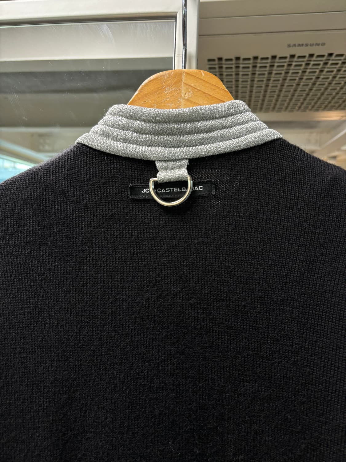 까스텔바작 루니툰즈 대피덕 니트 집업자켓 상품이미지6