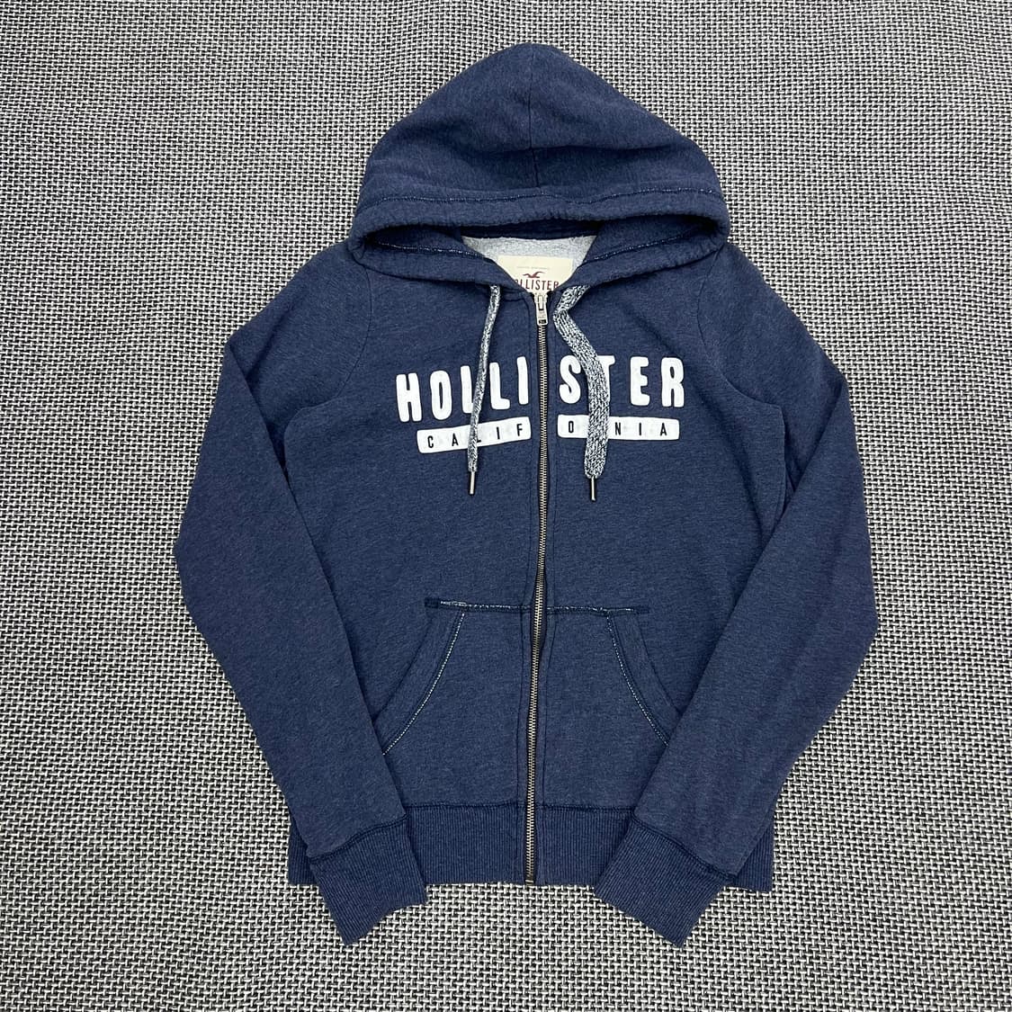 홀리스터 핑거홀 후드집업 상품이미지1