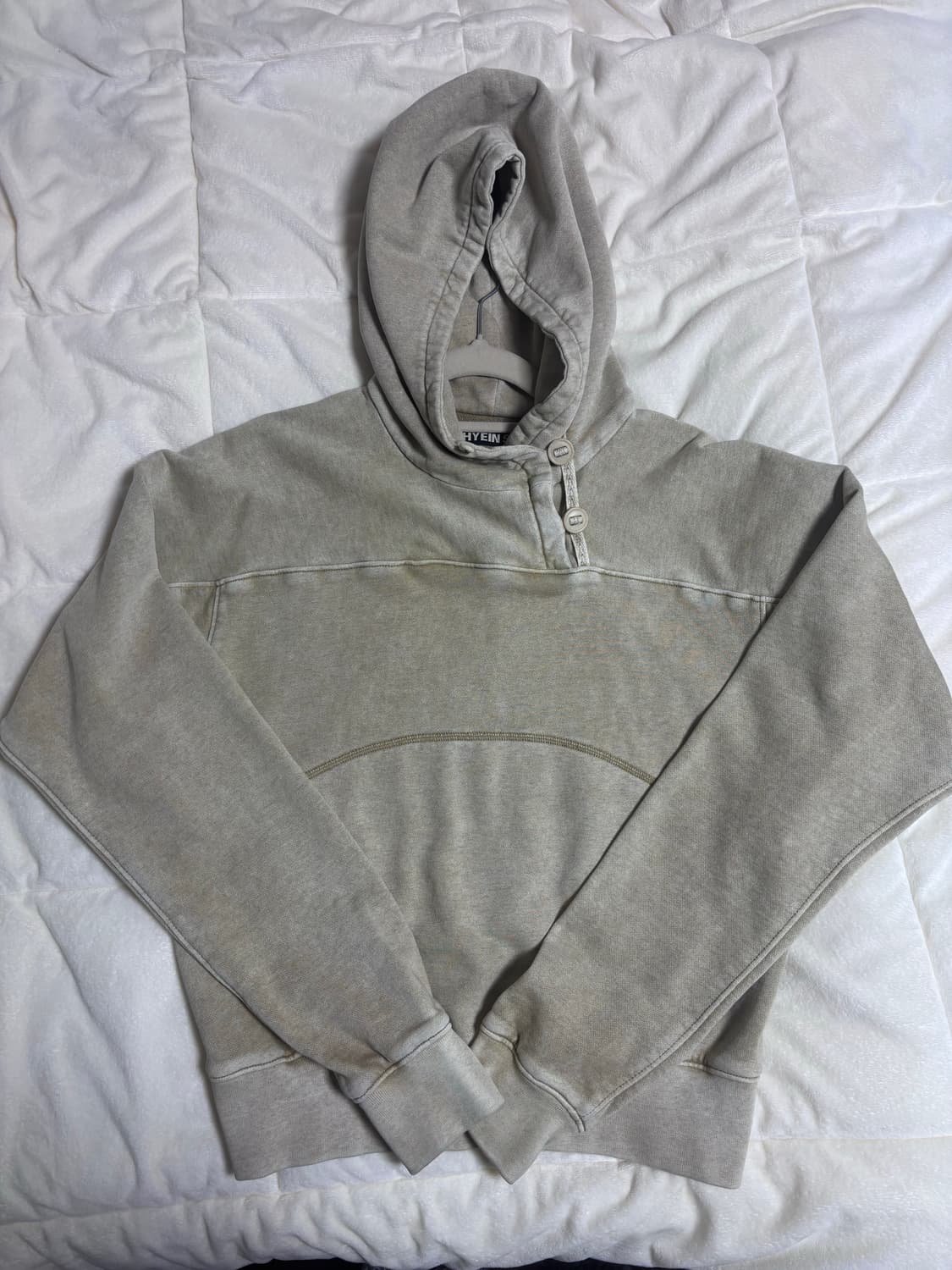 혜인서 버튼 후디 상품이미지1