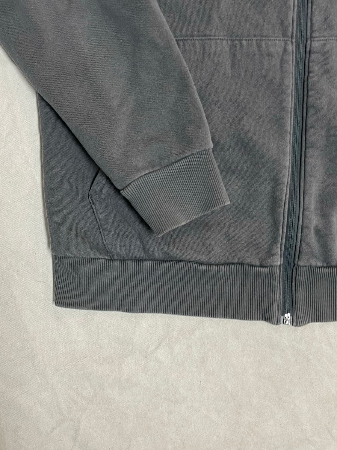 언더아머 후드집업  상품이미지3