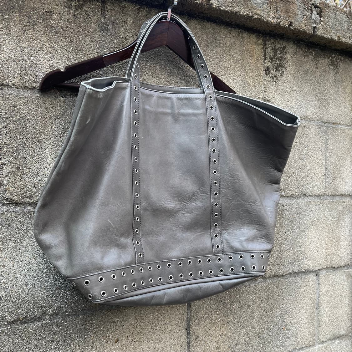 [OS] Vanessa Bruno  레더 토트백 상품이미지4