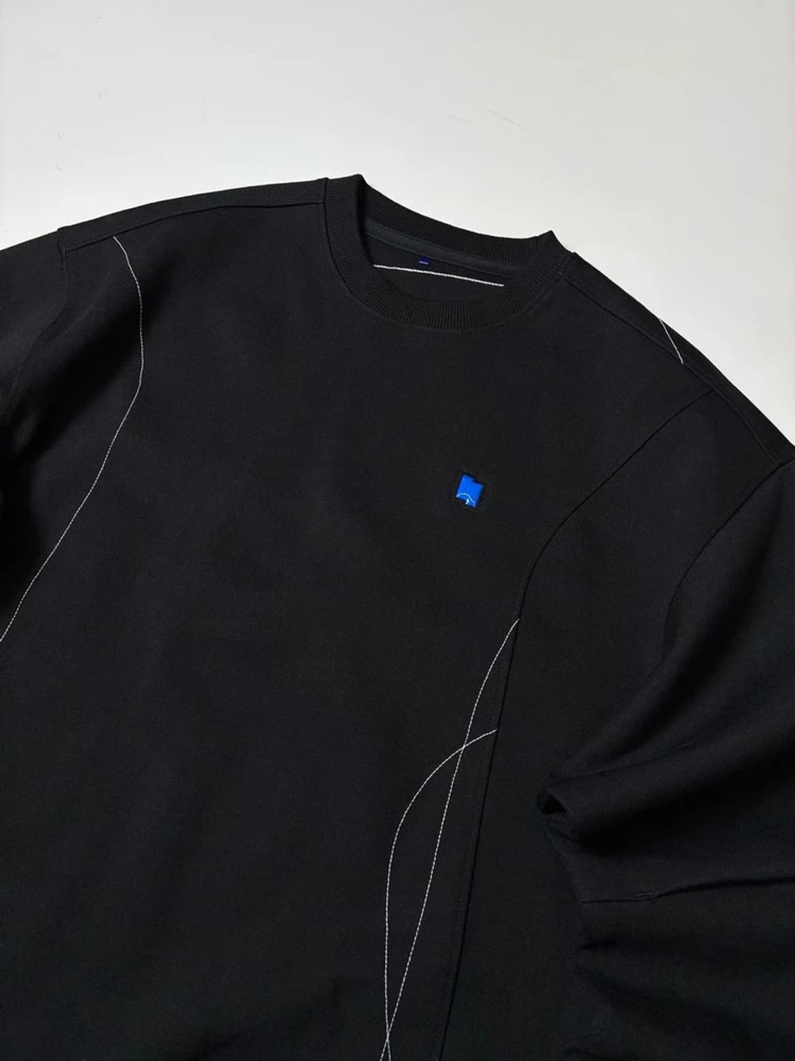 아더에러 22FW TRS 멀티 라인 스웨트 셔츠 맨투맨 PN8459 상품이미지2