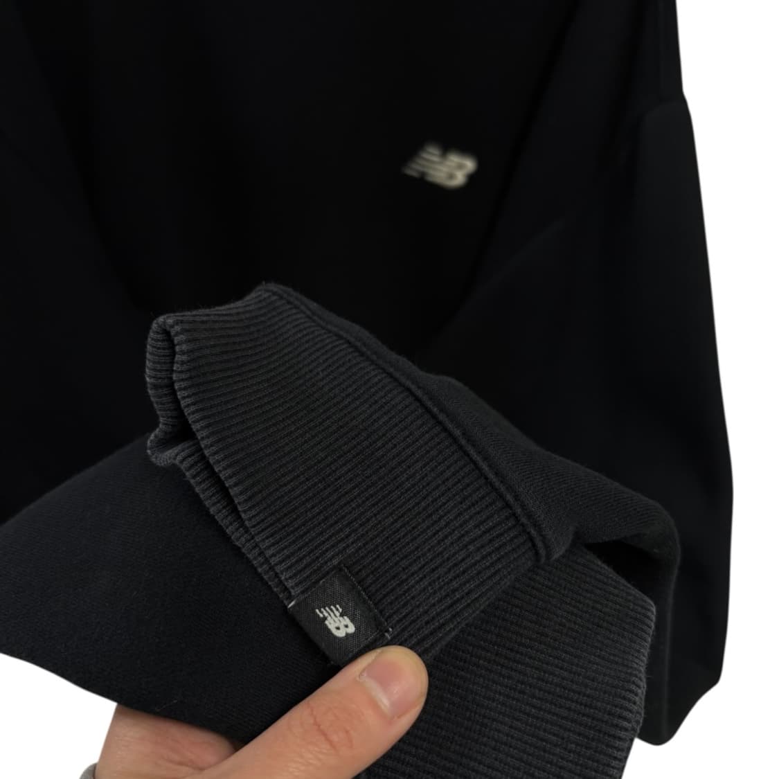 뉴발란스 맨투맨 상품이미지3