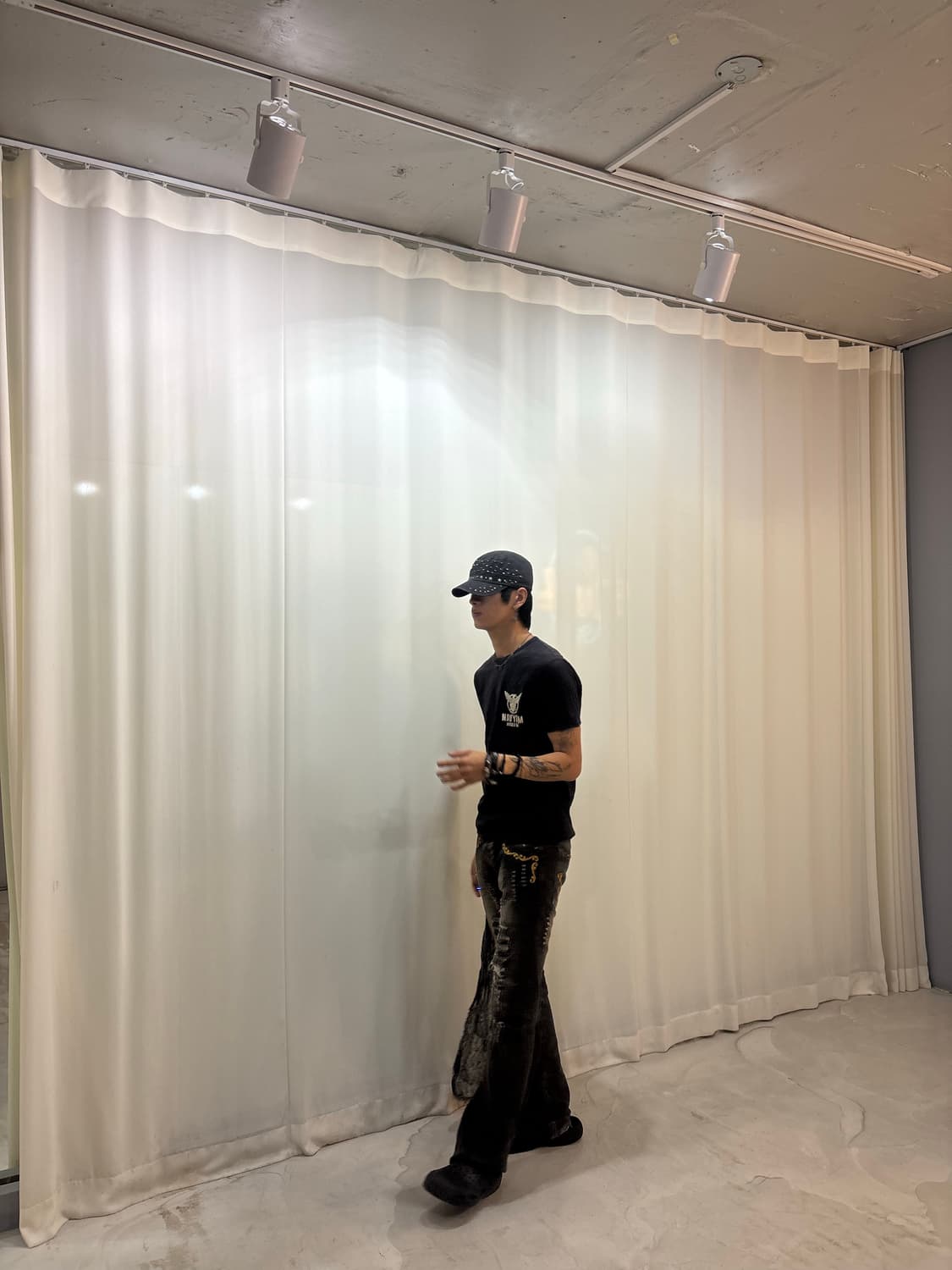 “Avirex” Black Print Tee 상품이미지5