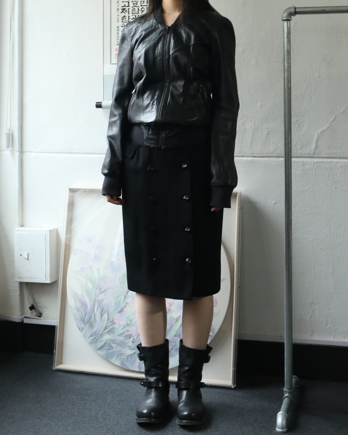 꾸레쥬 블랙 버튼 스커트  상품이미지1