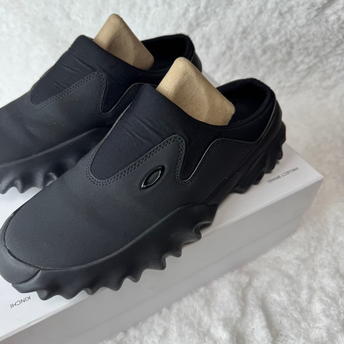 오클리 팩토리 팀 x 준야 와타나베 찹 쏘우 뮬 블랙 270 상품이미지5