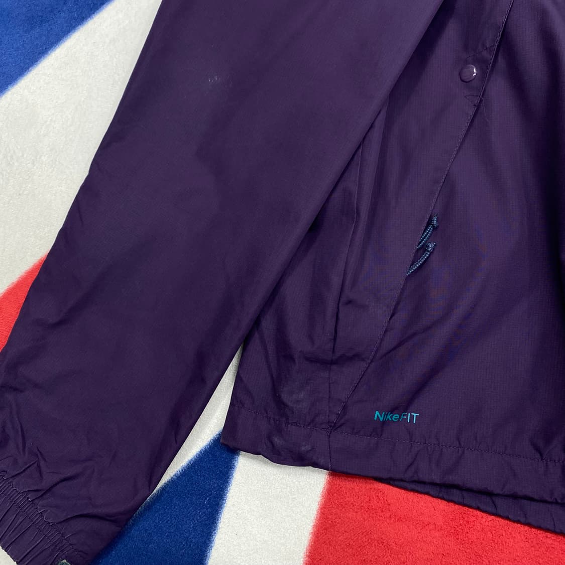 나이키acg 바람막이 M 상품이미지5