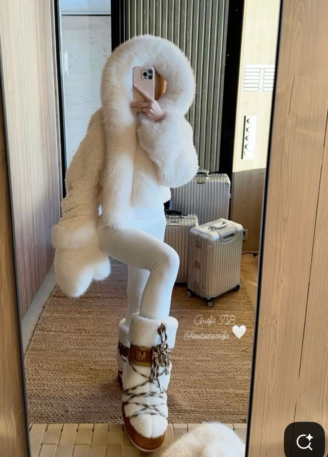 Moon boot icon cream shearing boots 문부츠  상품이미지2