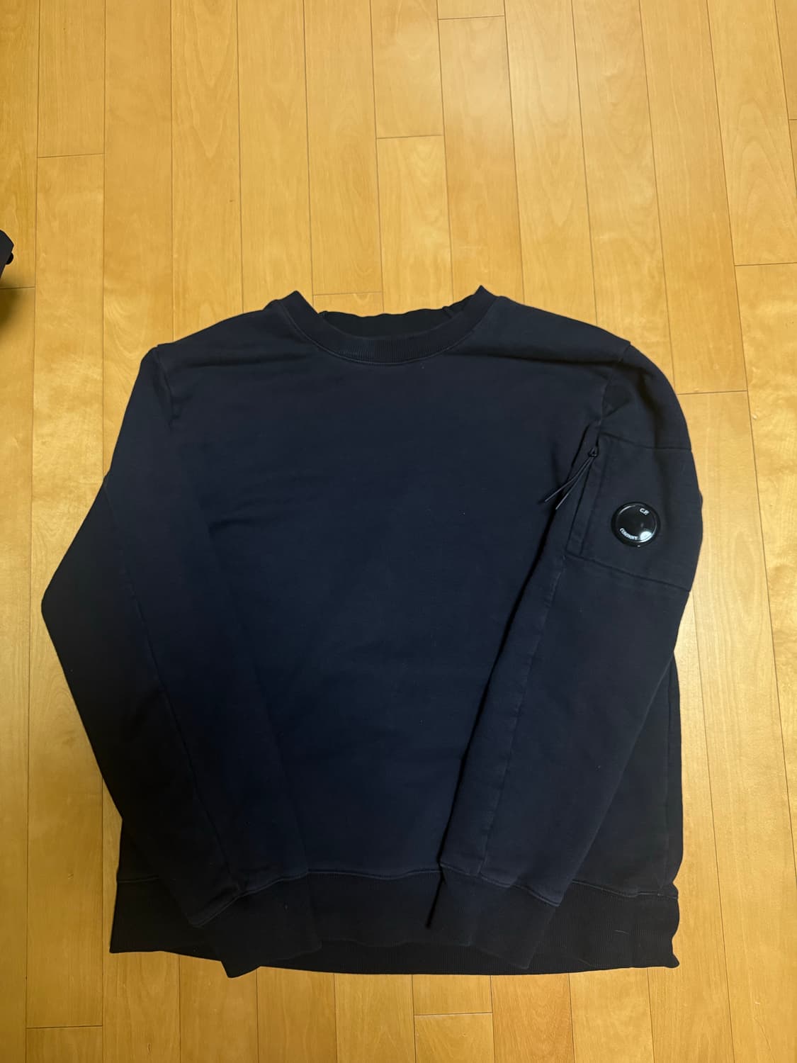 Cp컴퍼니 맨투맨 상품이미지2