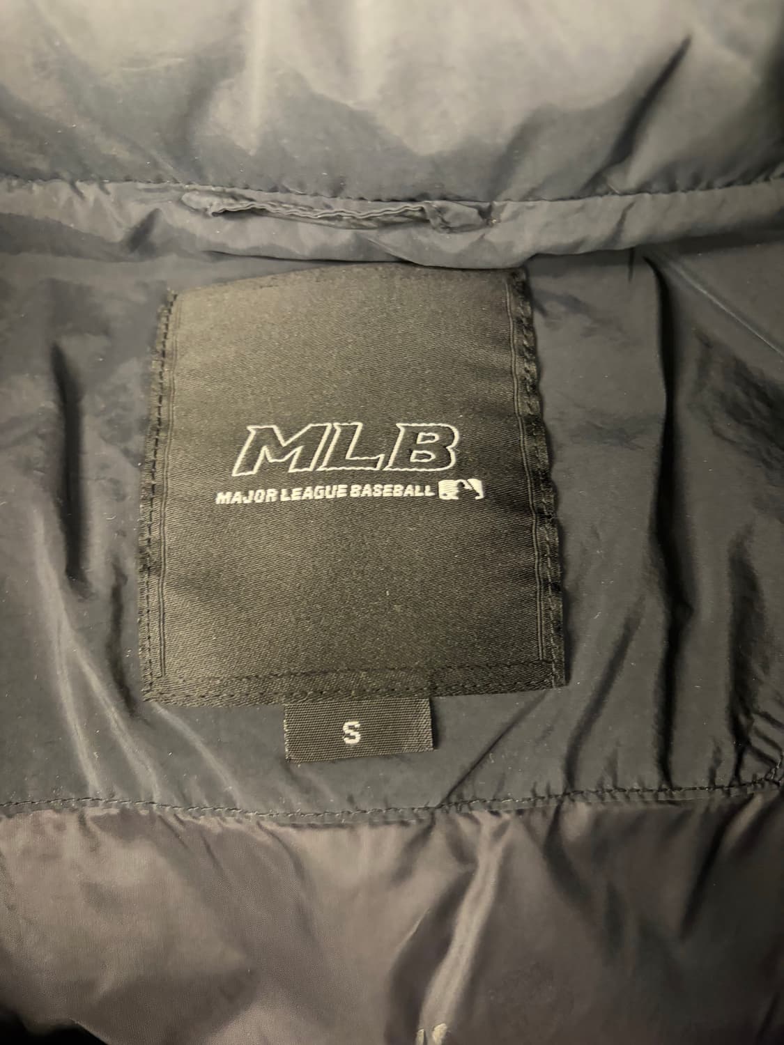 [S]MLB 뉴욕 양키스 패딩 점퍼 블랙 상품이미지2