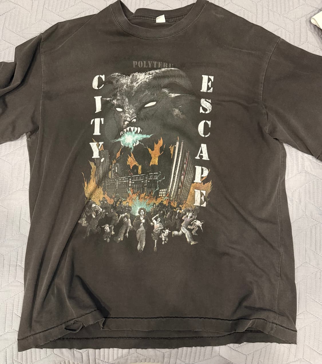 폴리테루 더현대 티셔츠 상품이미지1