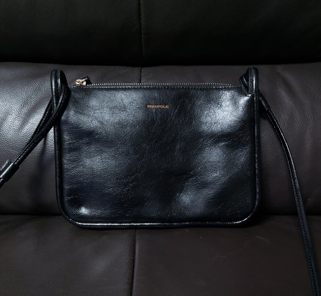 빈폴ACC  어웨이 트리오 크로스백

 상품이미지2