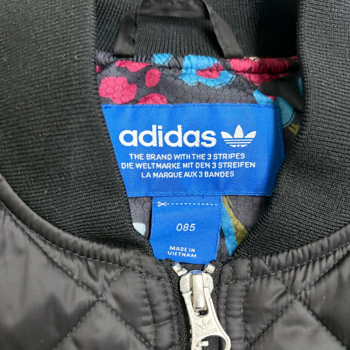 아디다스 SST 다이아 퀄팅 바시티 자켓 패딩(85) 상품이미지4