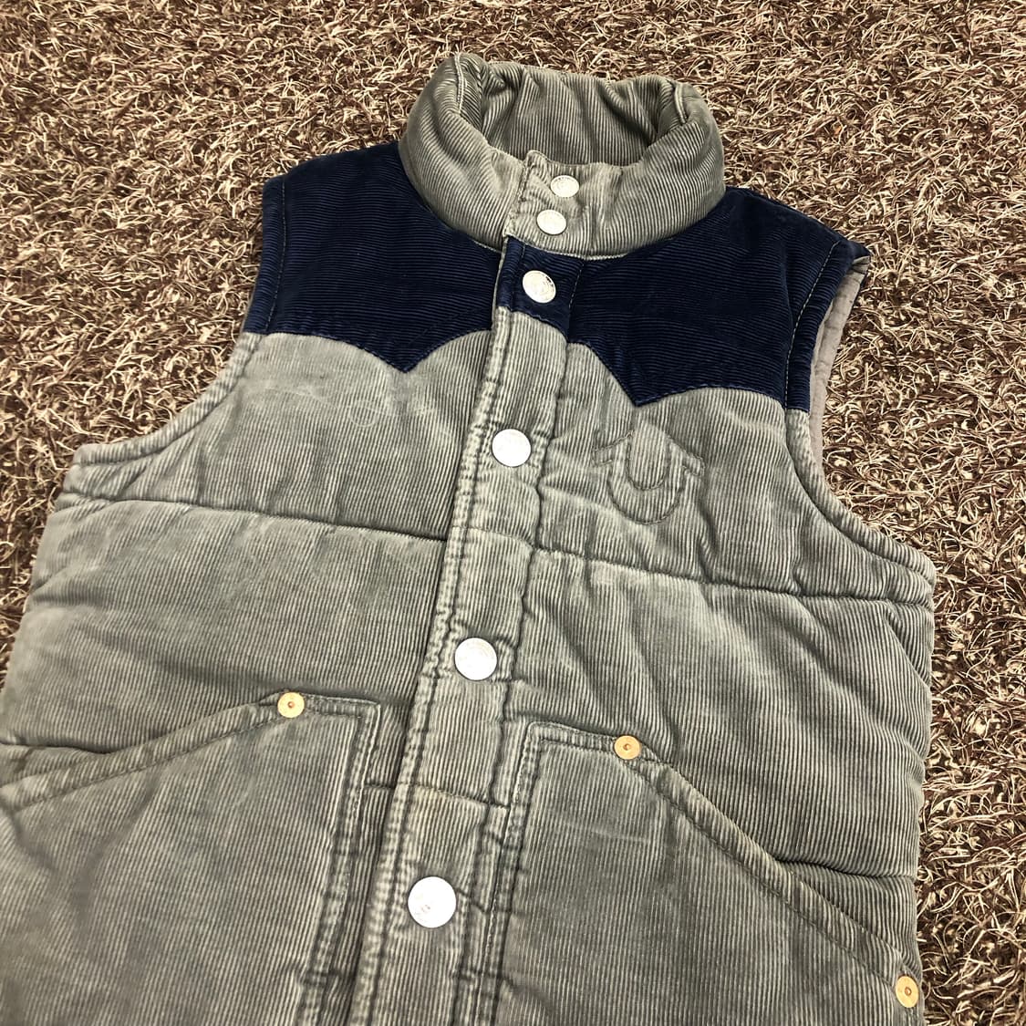 XS 트루릴리전 코듀로이 패딩 조끼 베스트 Y2K 상품이미지2