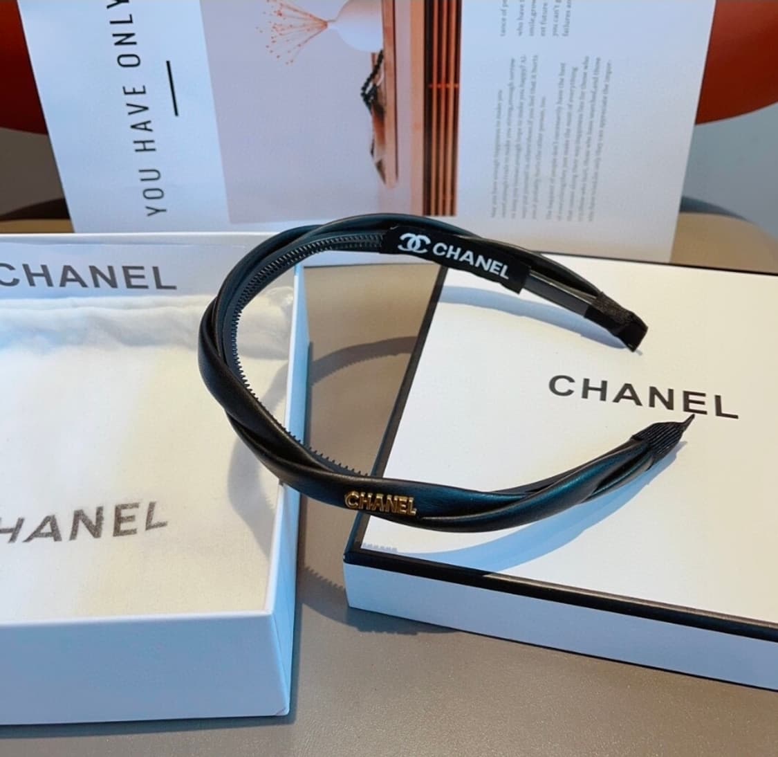 샤넬 머리띠 상품이미지1