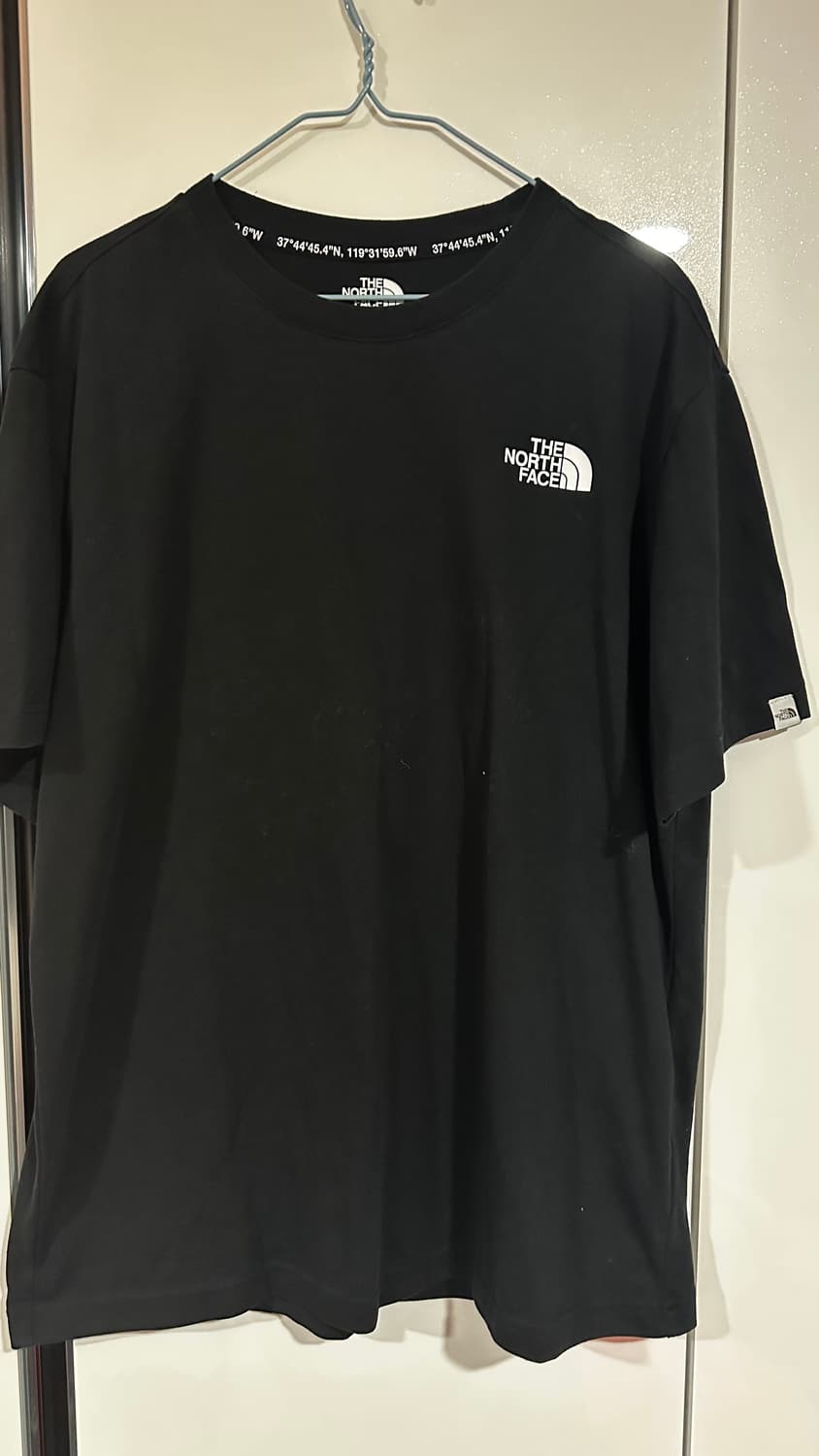 노스페이스 백로고 반팔 티셔츠 상품이미지1