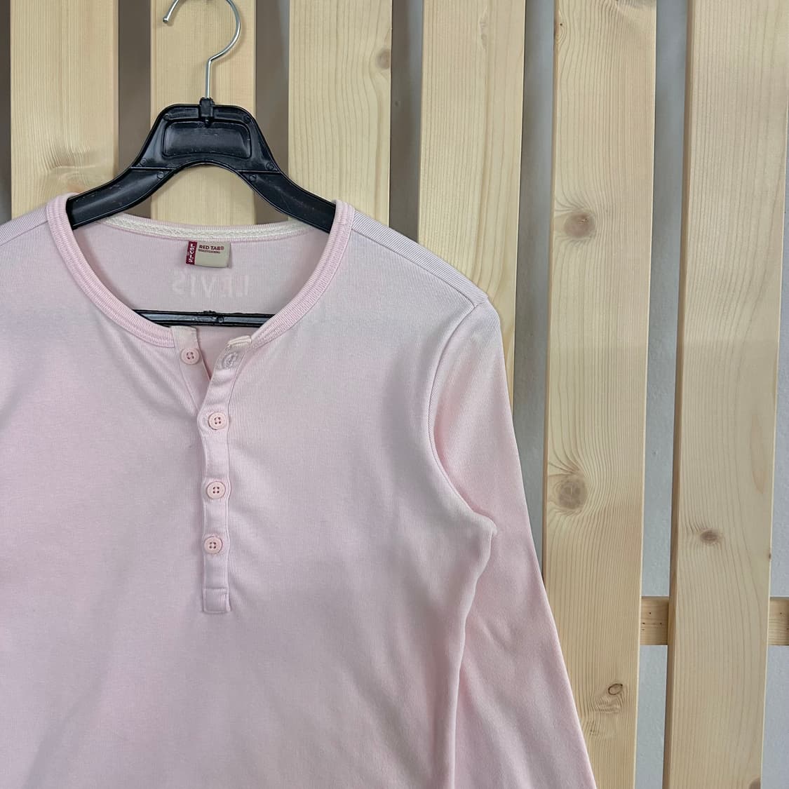 (S) 리바이스 헨리넥 핑크 티셔츠 상품이미지3