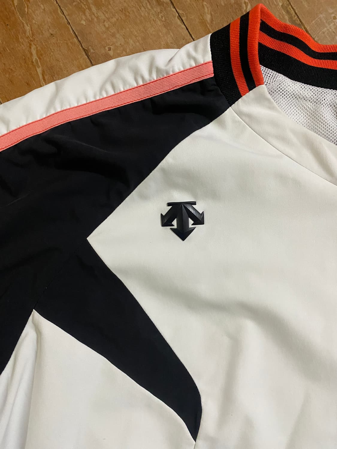 데상트 야구 바람막이 국내 105 상품이미지2