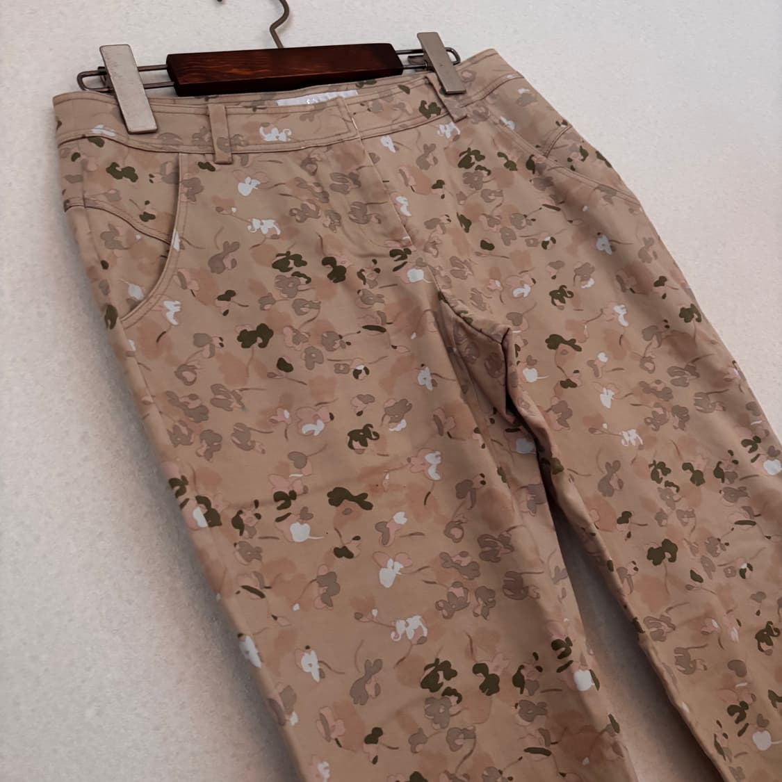 질스튜어트 캐주얼 팬츠 S 26 패턴 스판 슬림 실루엣 바지 상품이미지2