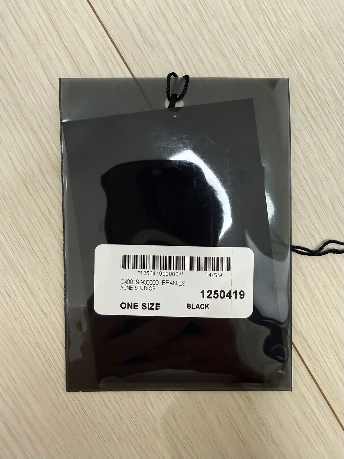 아크네 스튜디오 캔시페이스 비니  상품이미지5