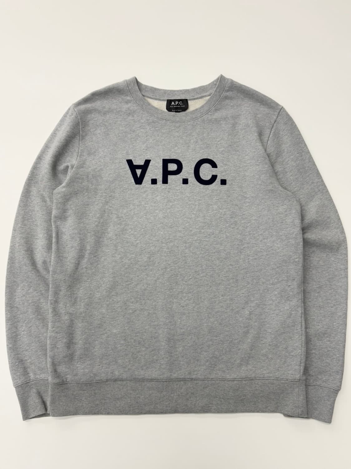 APC 아페쎄 그레이컬러 스웻셔츠 맨투맨 상품이미지3