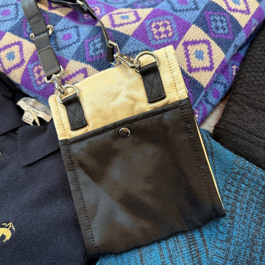 비비안 웨스트우드 컨트라스트 미니 숄더백 상품이미지4