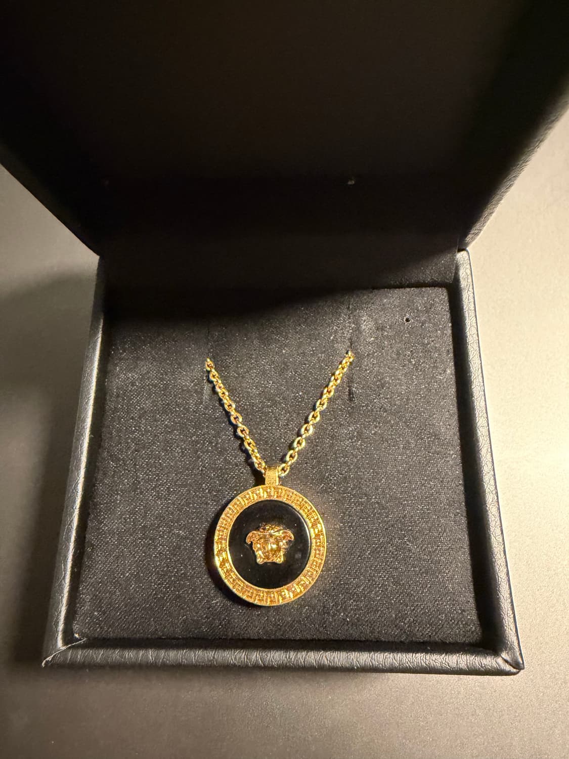 베르사체 메두사 목걸이 풀박스 상품이미지1