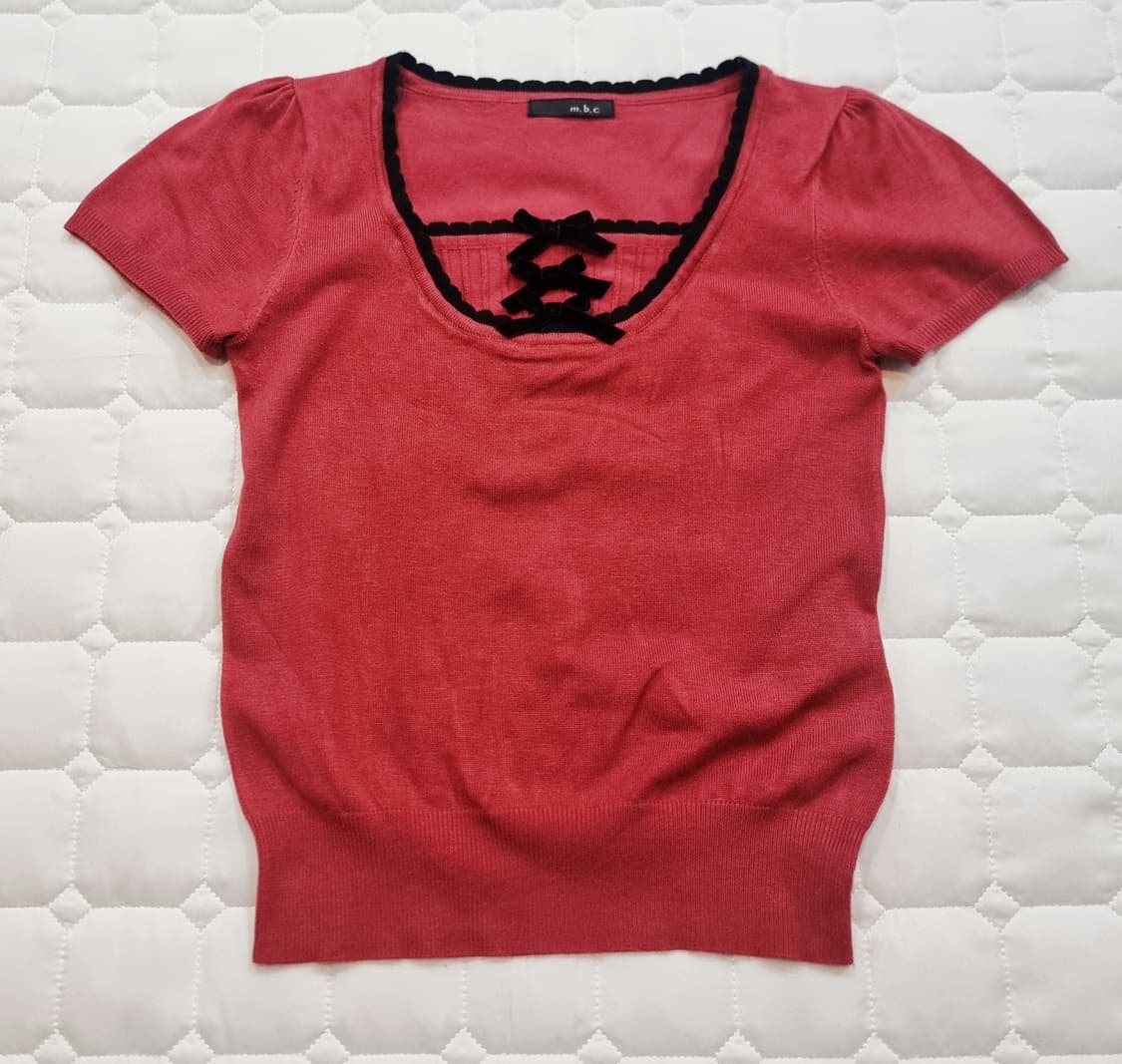 로맨틱 블랙리본 배색 니트 반팔 상품이미지1