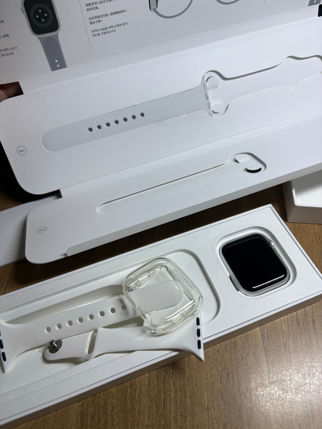 애플워치 se2 40mm 실버 상품이미지1
