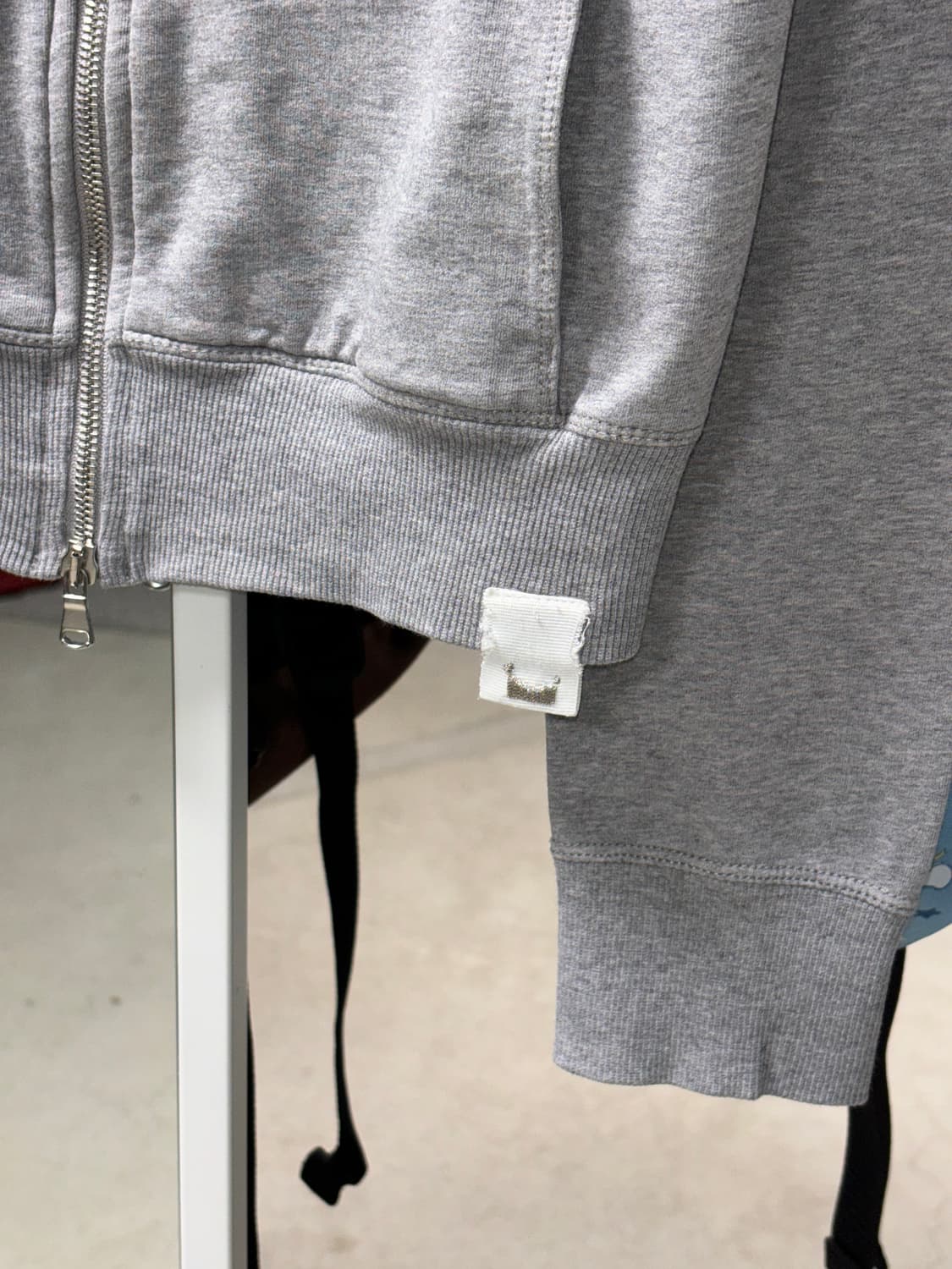 스포츠막스 비즈 투웨이 후드집업 상품이미지4