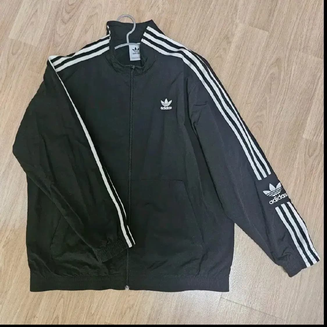 아디다스 락업 우븐 트랙탑 상품이미지1