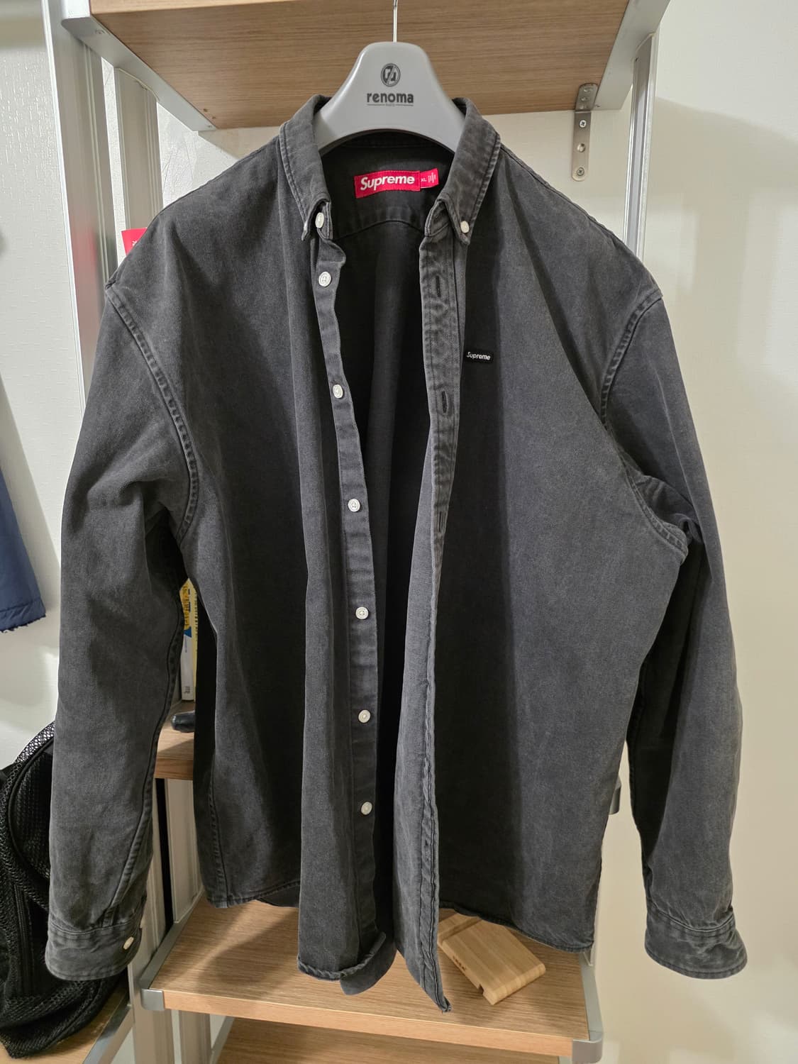 슈프림 스몰 박스 데님 셔츠 블랙 상품이미지1