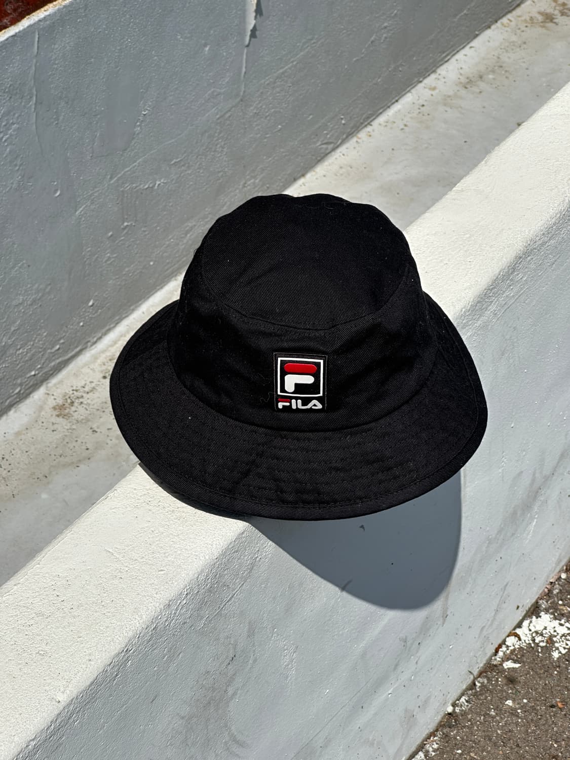[M] FILA 휠라 블랙 버킷햇 모자 상품이미지1