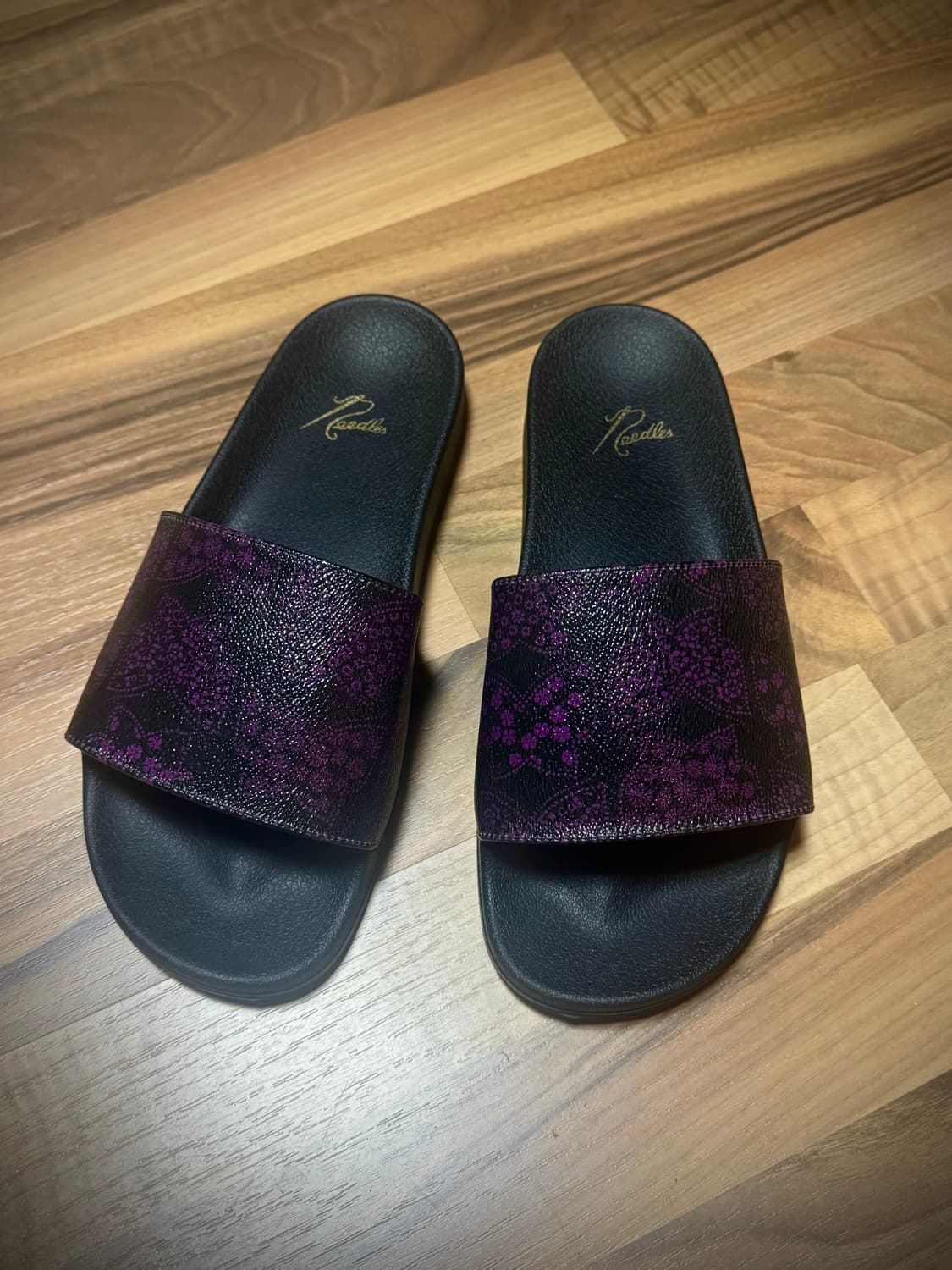 니들즈 슬리퍼 상품이미지1