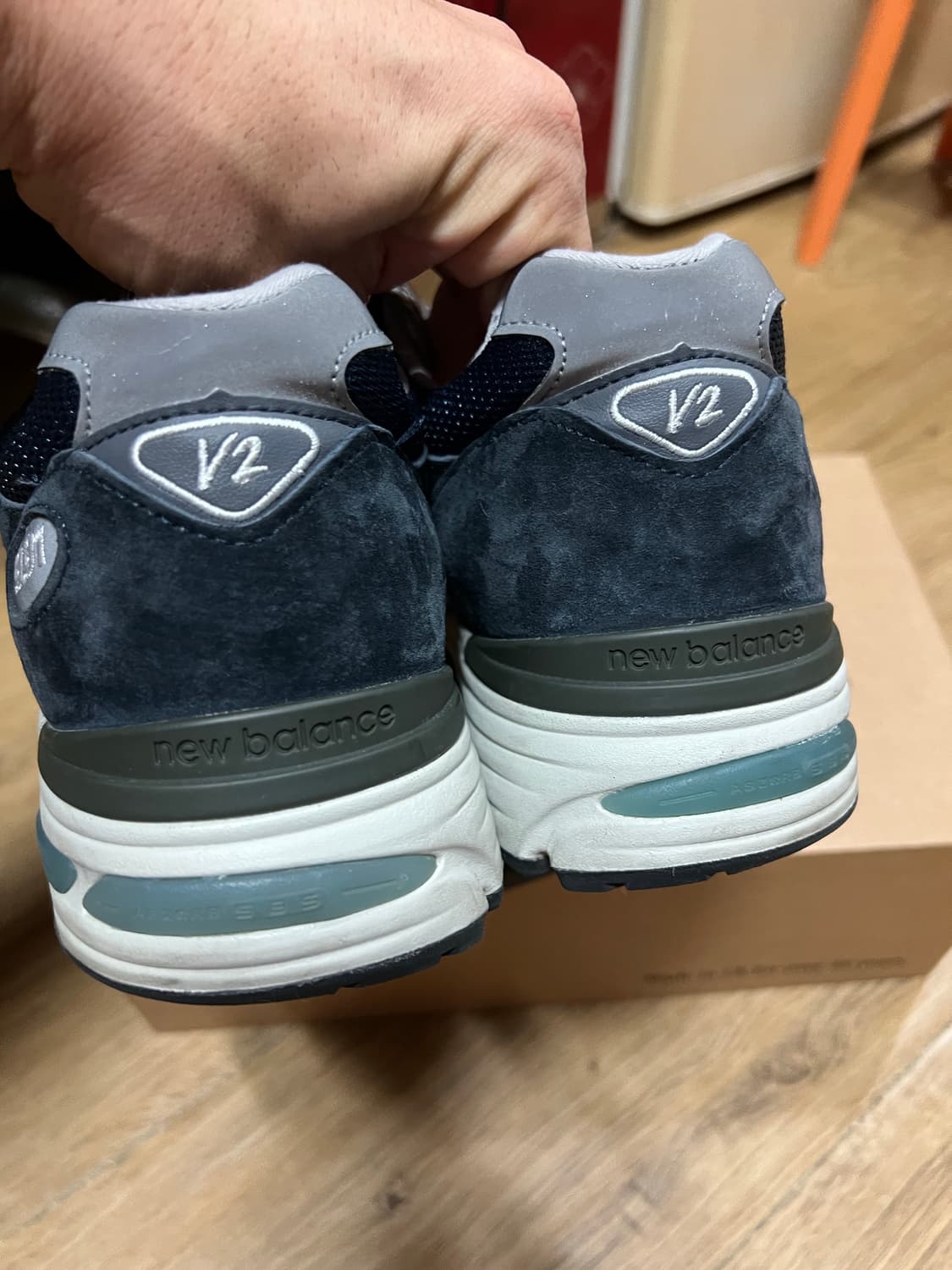 뉴발란스 991v2 290 상품이미지3