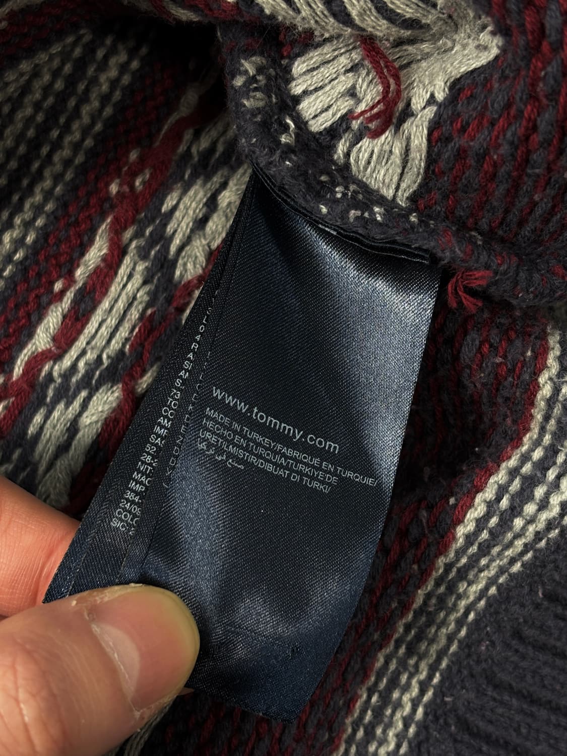 타미힐피거 셰브론 패턴 니트 스웨터 상품이미지7