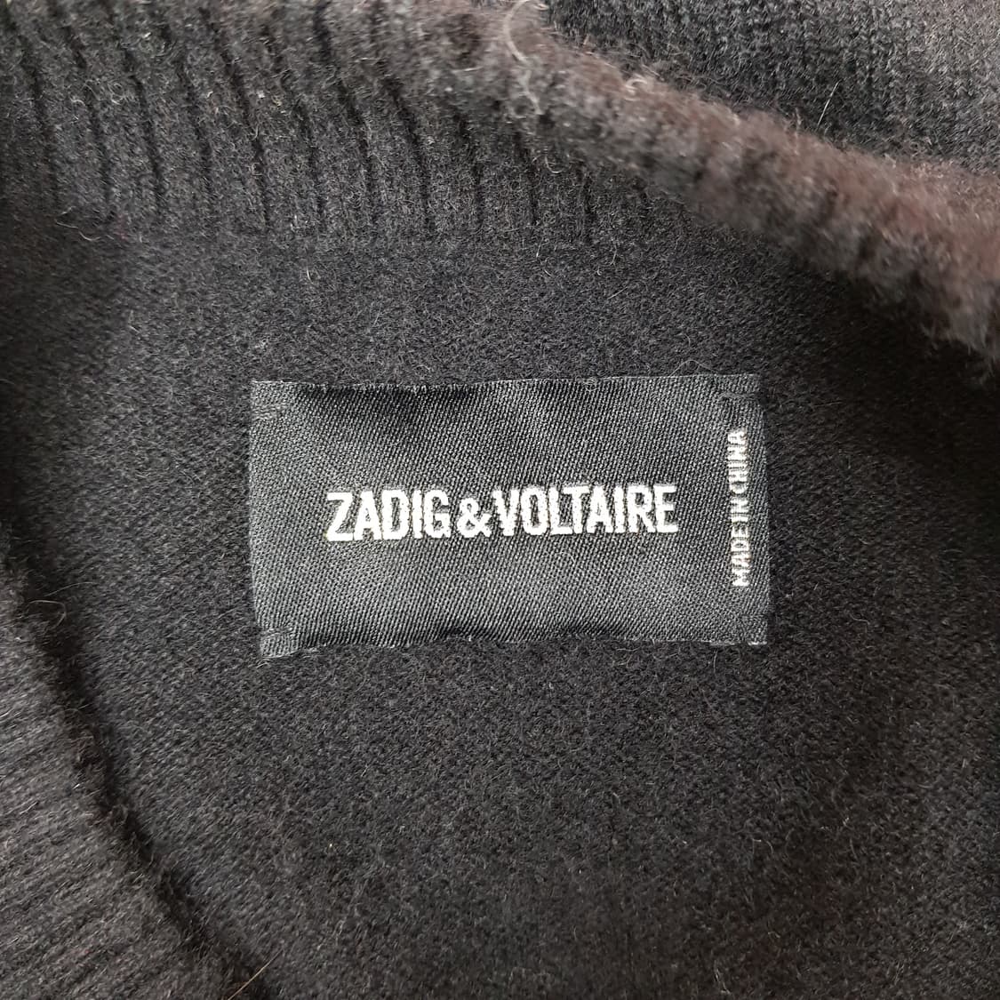 쟈딕앤볼테르 스타 스터드 캐시미어 니트 XS사이즈 상품이미지6