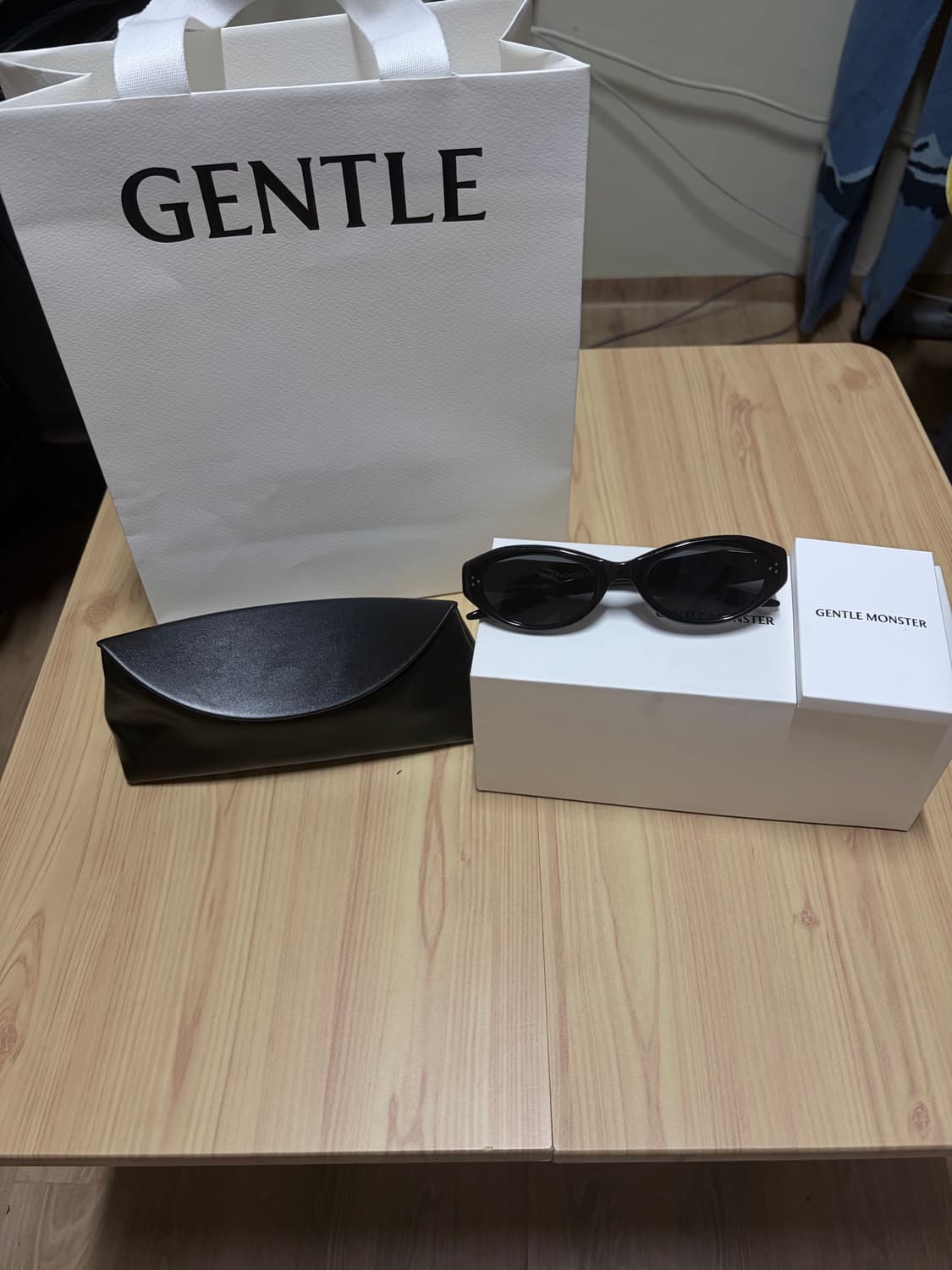젠틀몬스터 뱀프01 상품이미지1