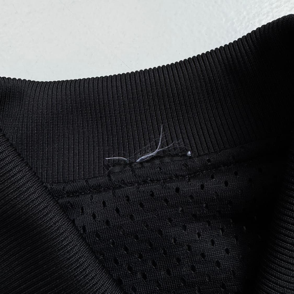 아디다스 빅로고 파이어버드 검금 메쉬 크롭 트랙탑 져지 상품이미지5