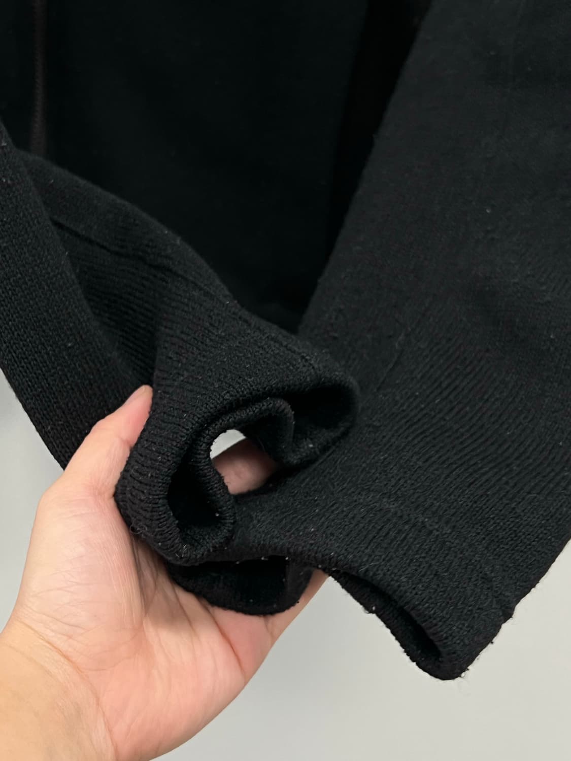 내셔널지오그래픽 니트집업 블랙 상품이미지5