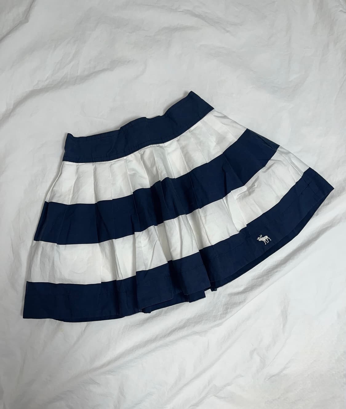 아베크롬비 네이비 스트라이프 줄무늬 플리츠 스커트 치마 상품이미지1