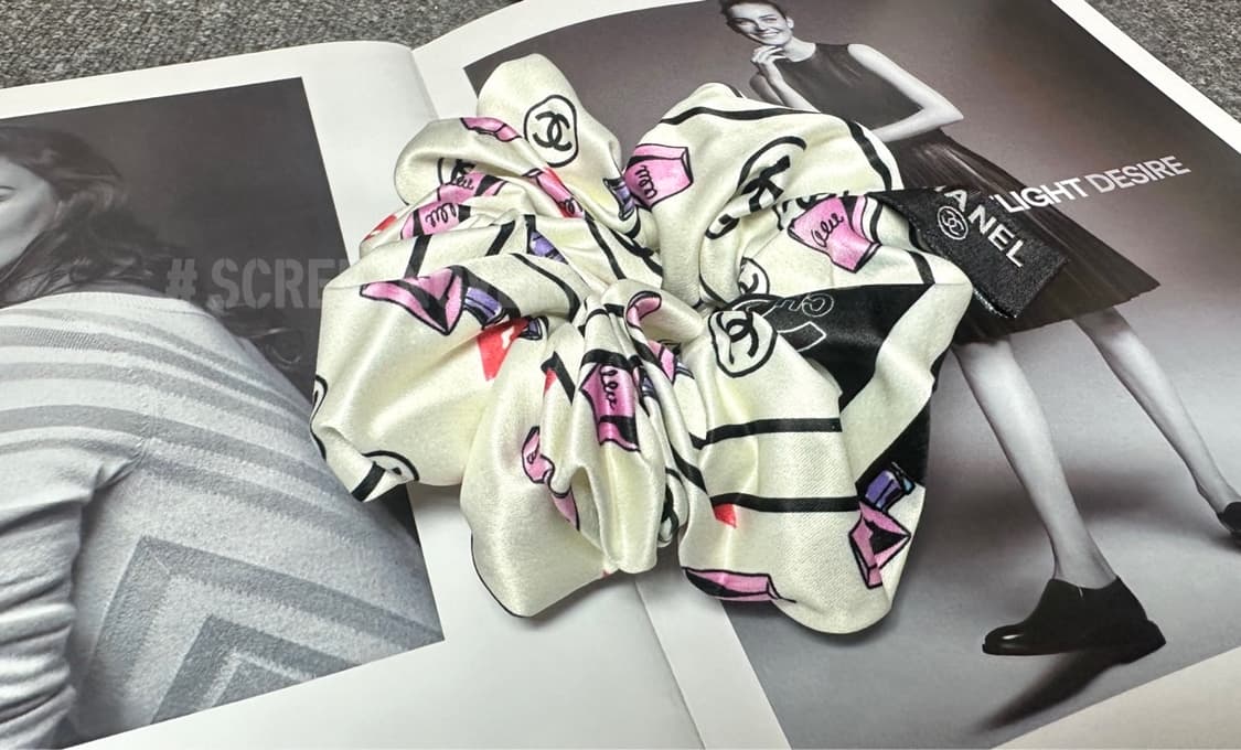 샤넬 넘버5 헤어슈슈 화이트 상품이미지4