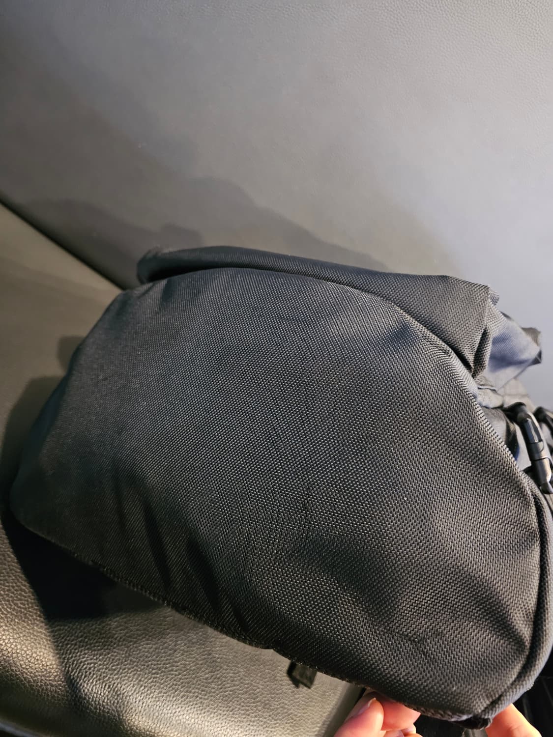 뉴에라 그라파이트 색상 백팩 상품이미지8